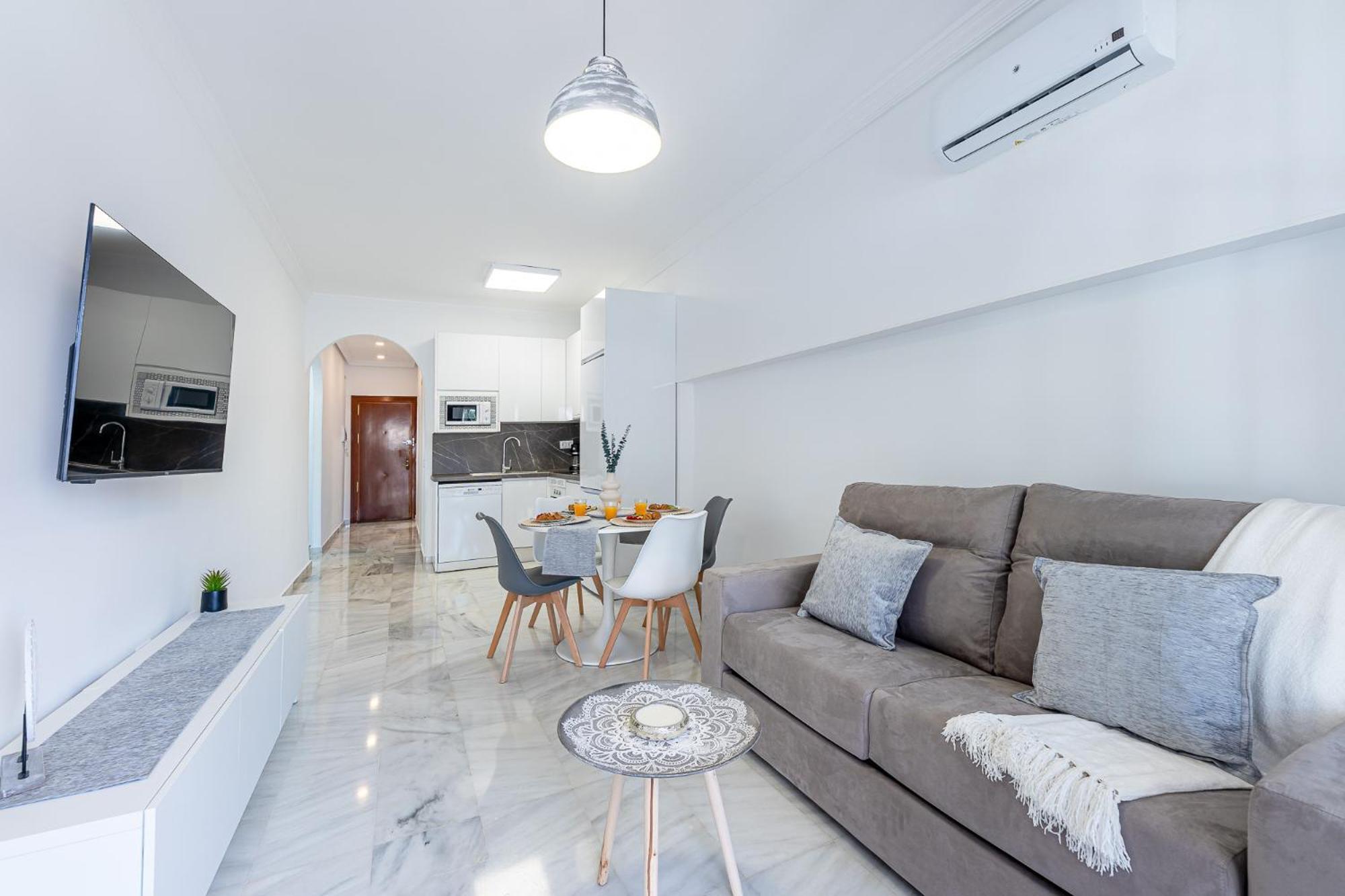 797 Holiday Rentals - Apartamento En Pueblo Quinta A 1 Min De La Playa Benalmádena Εξωτερικό φωτογραφία