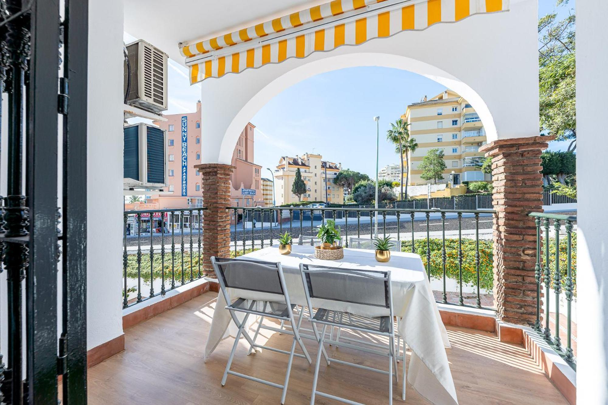 797 Holiday Rentals - Apartamento En Pueblo Quinta A 1 Min De La Playa Benalmádena Εξωτερικό φωτογραφία