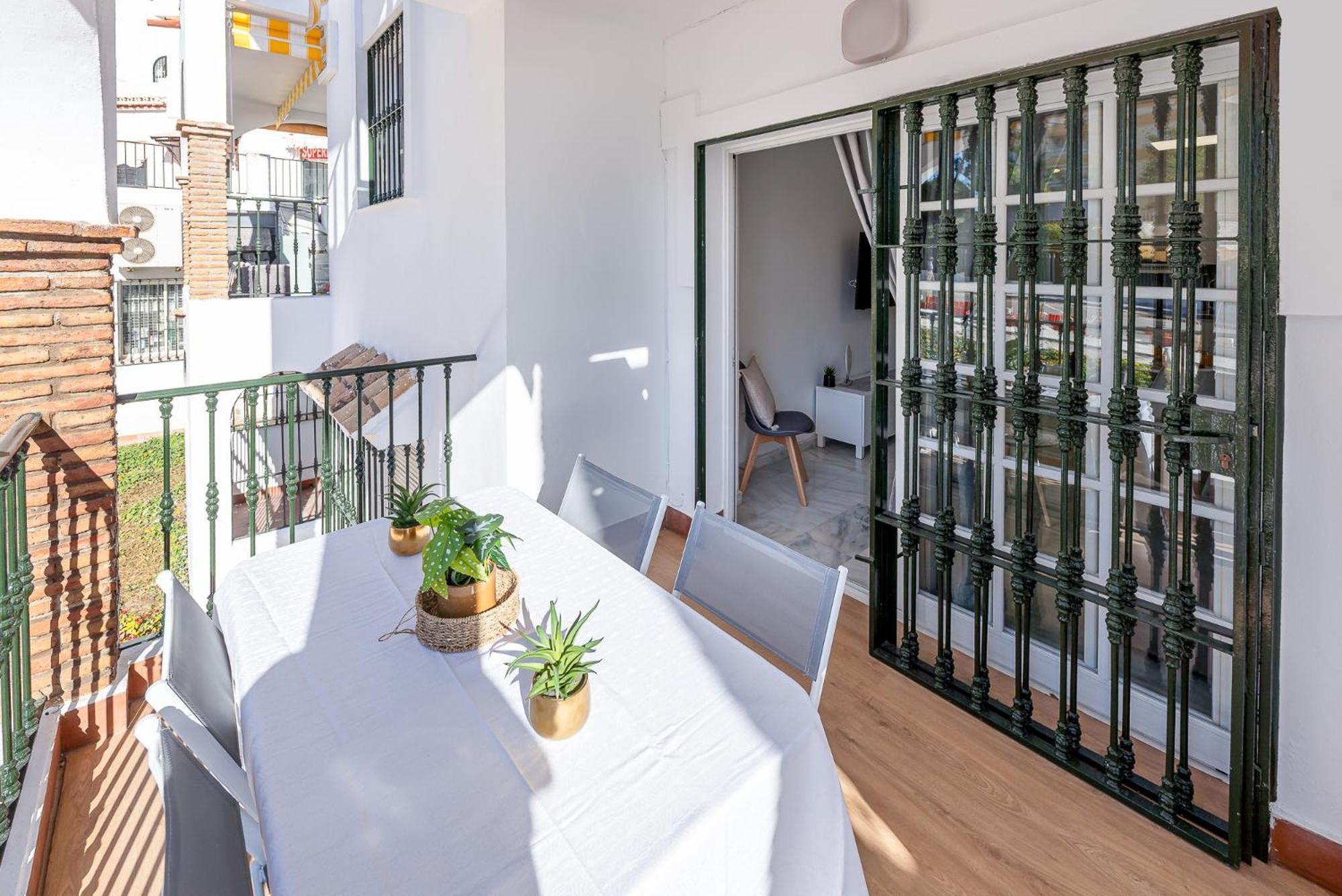797 Holiday Rentals - Apartamento En Pueblo Quinta A 1 Min De La Playa Benalmádena Εξωτερικό φωτογραφία