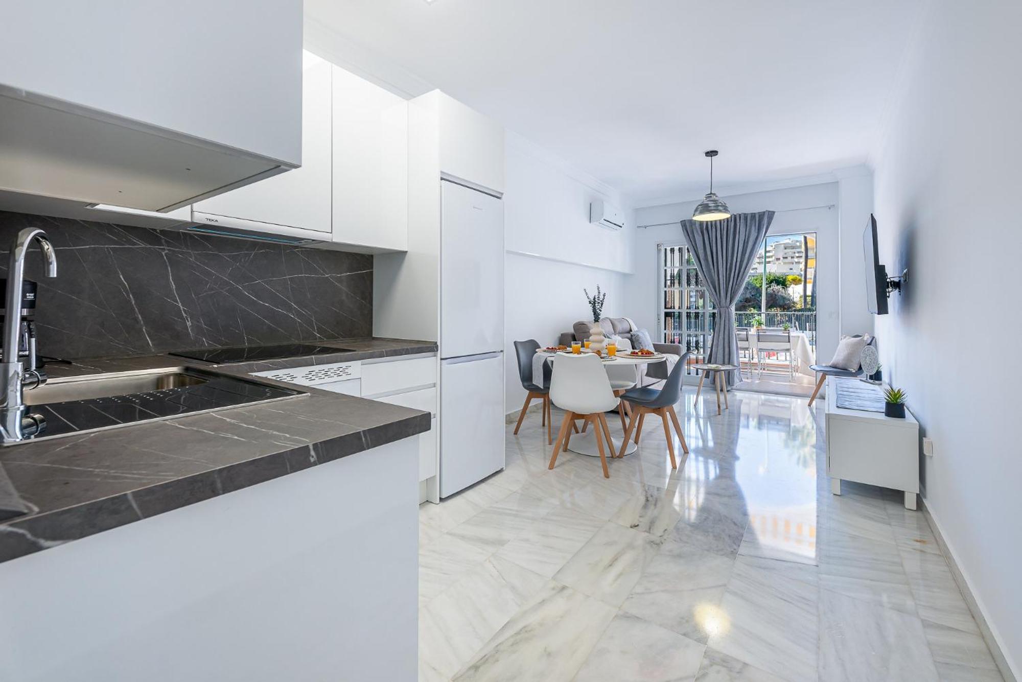 797 Holiday Rentals - Apartamento En Pueblo Quinta A 1 Min De La Playa Benalmádena Εξωτερικό φωτογραφία